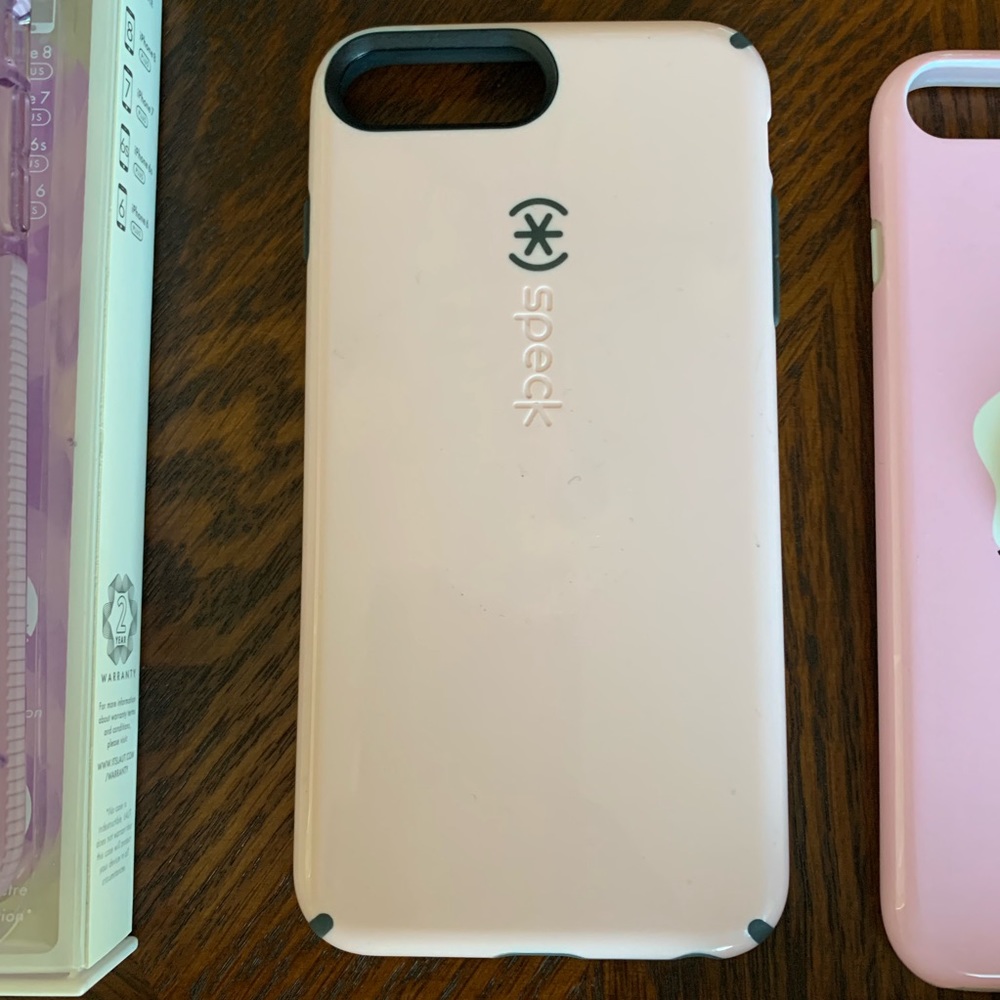 iPhone 7/8 plus case Speck